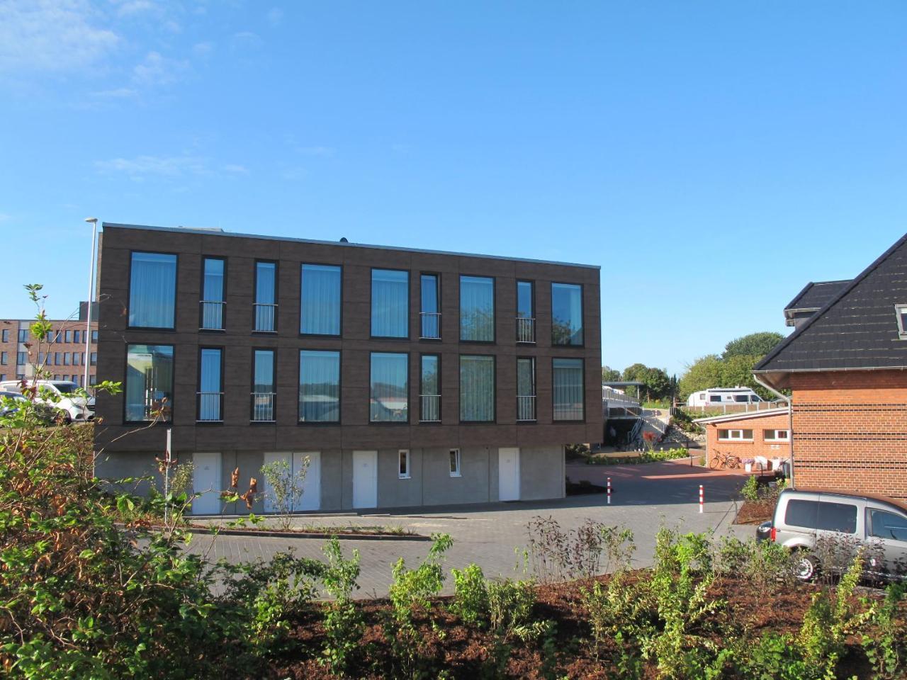 Kanal-Haus "Das Gaestehaus Direkt Am Nok" Osterronfeld Exterior photo