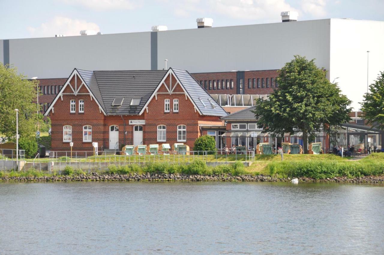 Kanal-Haus "Das Gaestehaus Direkt Am Nok" Osterronfeld Exterior photo